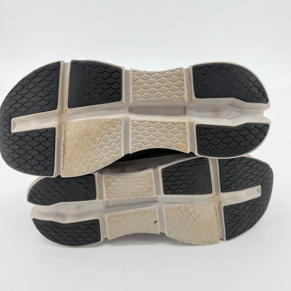 On Cloud Running Shoes Mens 9.5 Black Glacier Cloudgo Sneakers - Picture 7 of 9